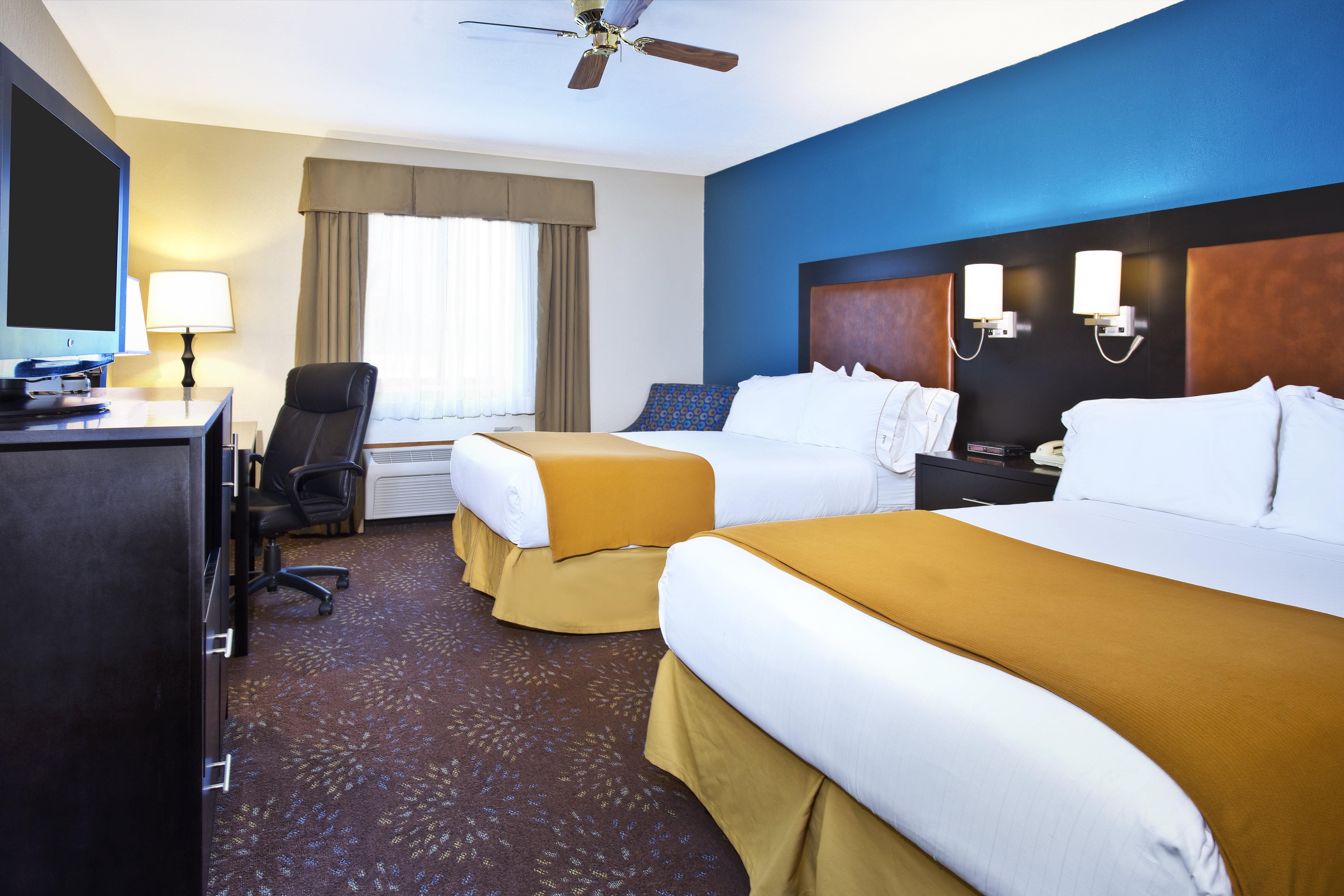 Holiday Inn Express Mackinaw City By Ihg Exterior foto